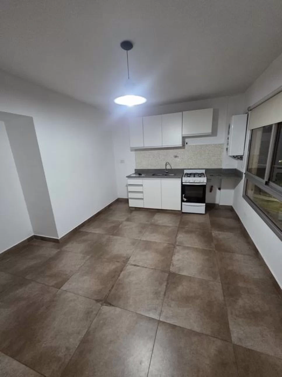 DEPARTAMENTO 2 AMB CON BALCON 150M ESTACION BOSCH