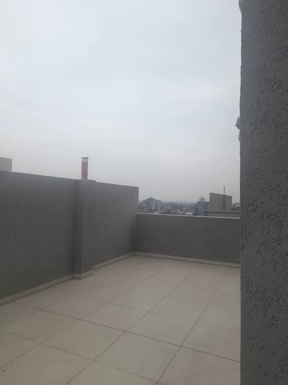 ALQUILER DEPARTAMENTO 2 AMBIENTES AL FRENTE CON BALCON MORON