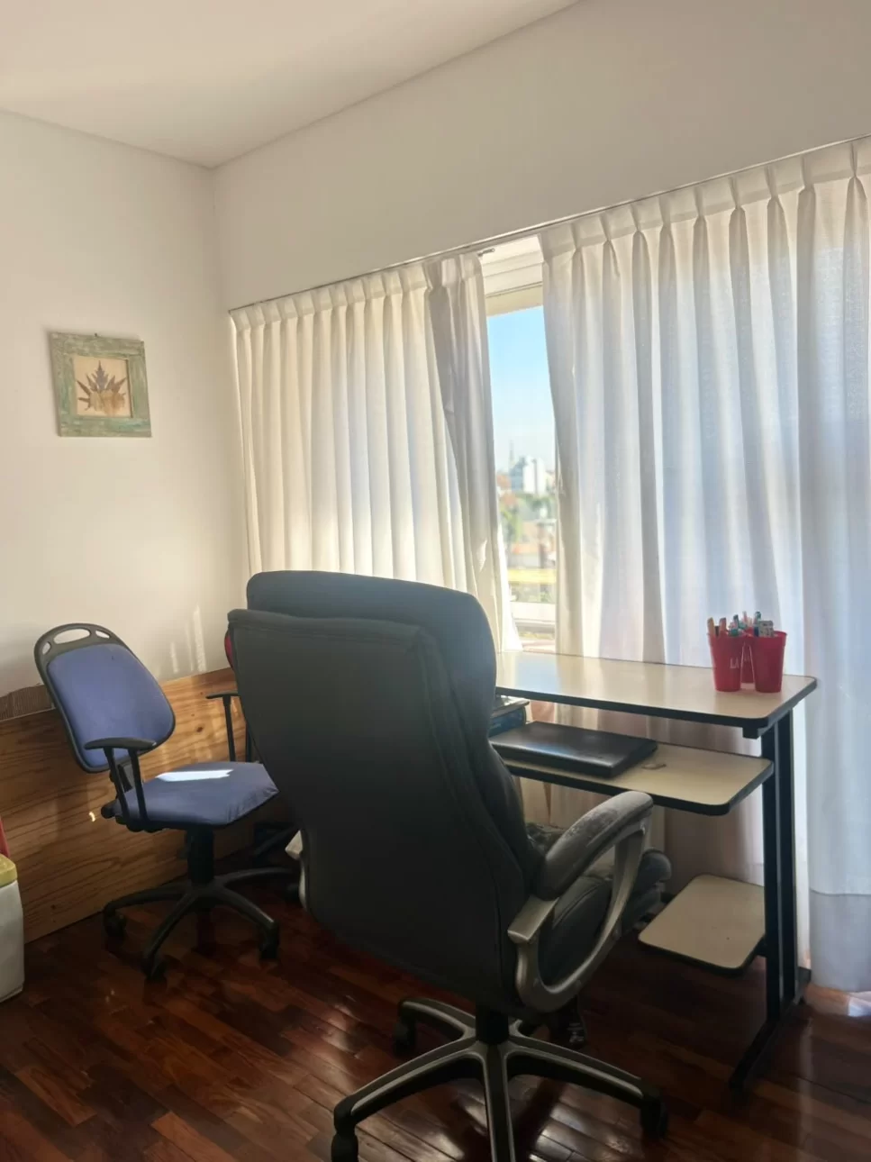 VENTA DEPTO 4 AMBIENTES, 2 BAÑOS, COCHERA