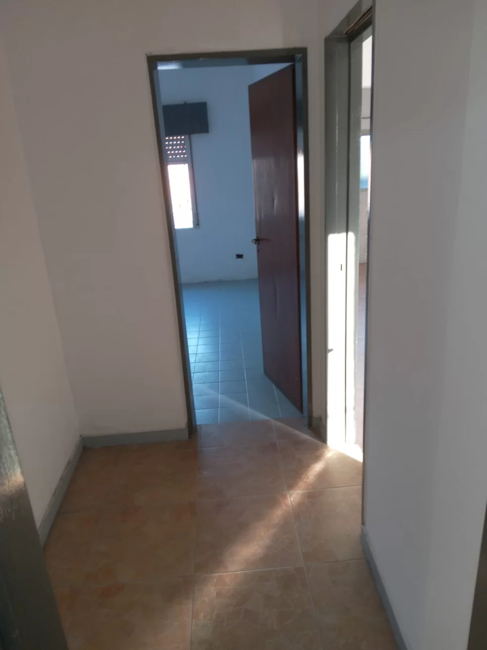 DEPARTAMENTO EN ALQUILER  EN G. CATAN