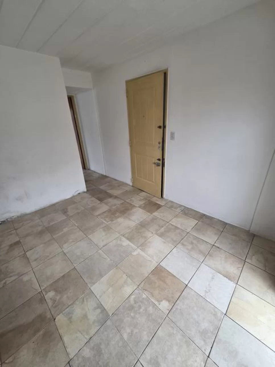 DEPARTAMENTO 2 AMB CON PATIO VILLA BOSCH SIN EXPENSAS