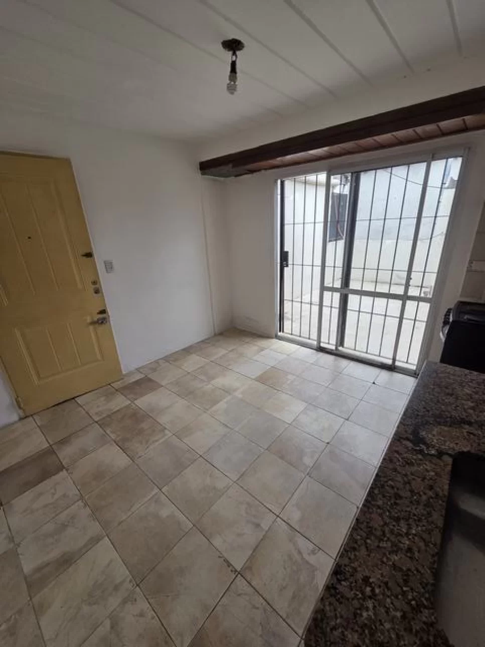 DEPARTAMENTO 2 AMB CON PATIO VILLA BOSCH SIN EXPENSAS
