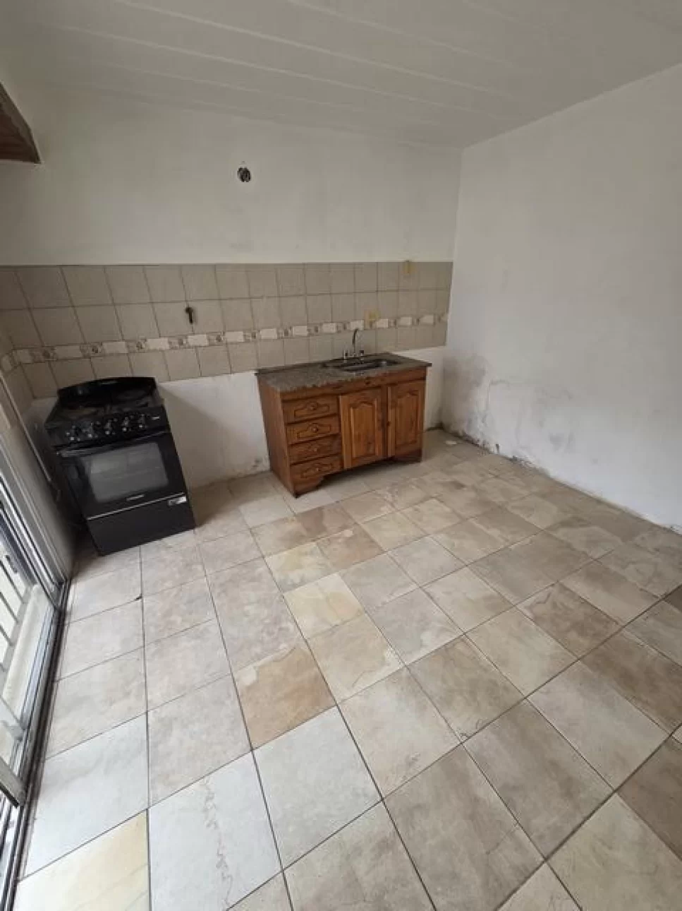 DEPARTAMENTO 2 AMB CON PATIO VILLA BOSCH SIN EXPENSAS