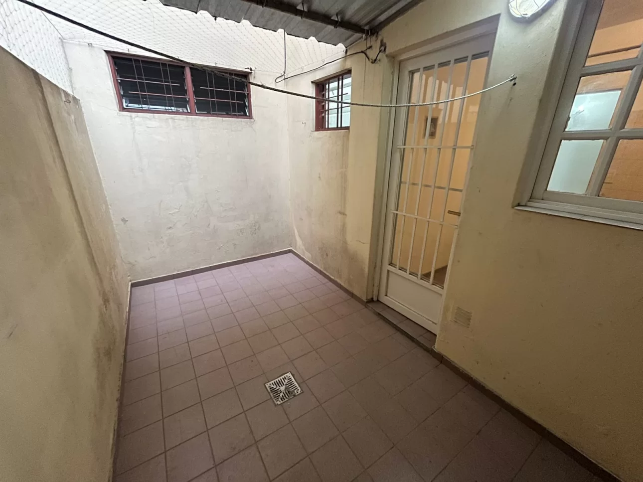 2 AMB PB AL FRENTE TIPO CASA CON PATIO BAJAS EXPENSAS