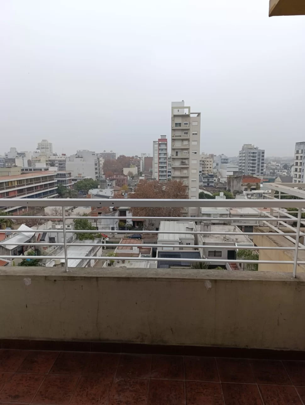 ALQUILER DEPTO 2 AMB. BALCON