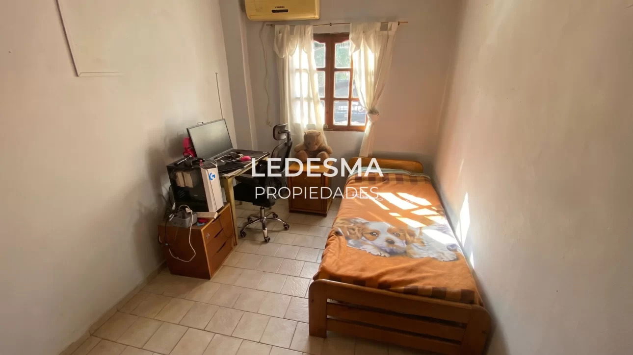 VENTA CASA 2 AMBIENTES EN MORÓN A REMODELAR