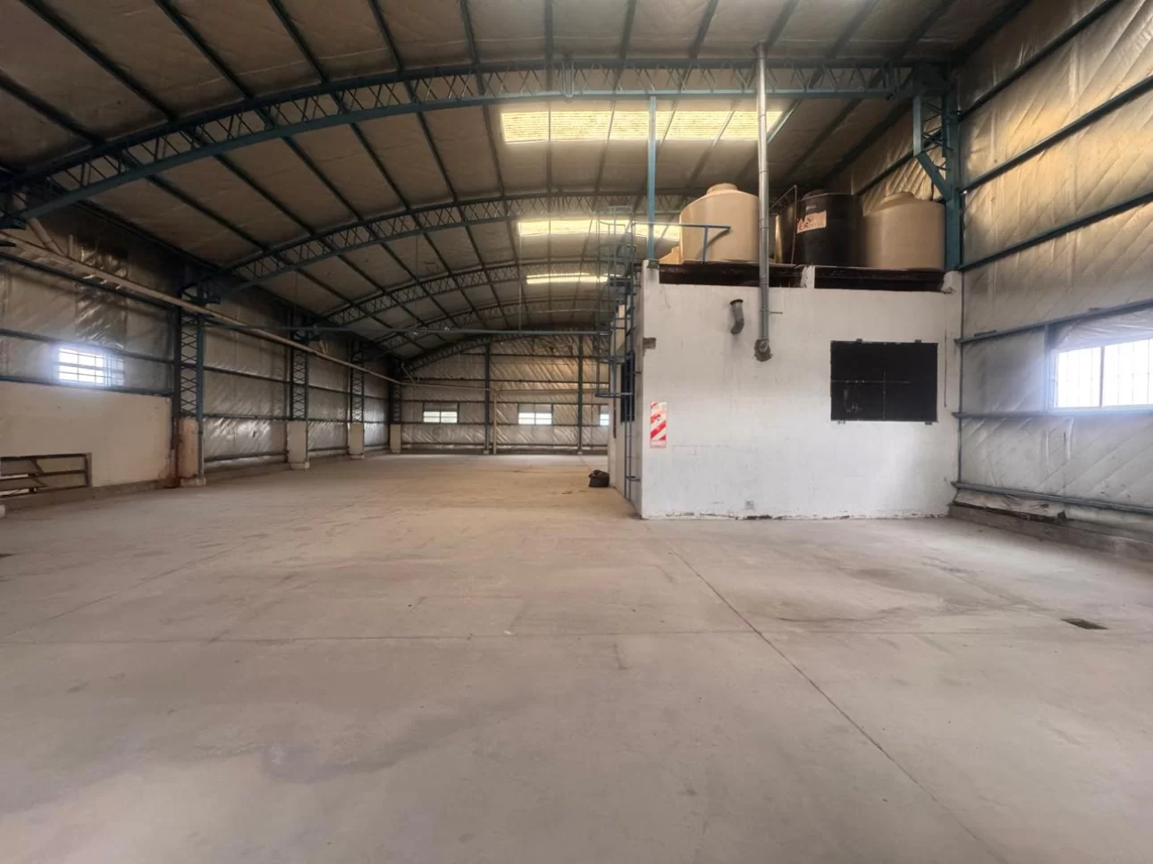 Galpón 980 m2 a m. de Av San Martin