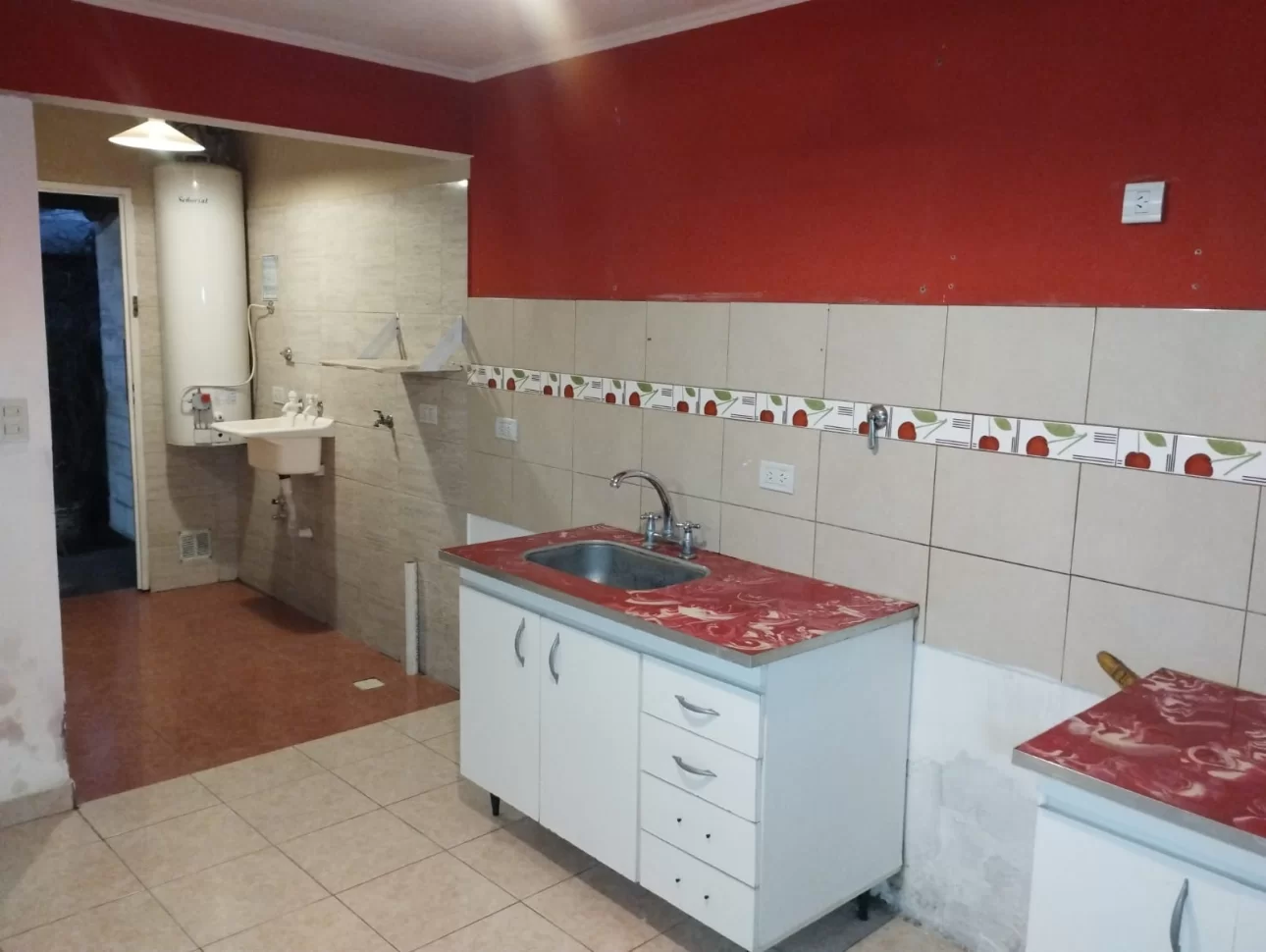 Impecable casa a metros de Yrigoyen