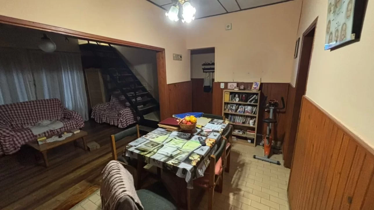 Venta de PH de 3 ambinetes -    Ituzaingó 1486 V Ballester