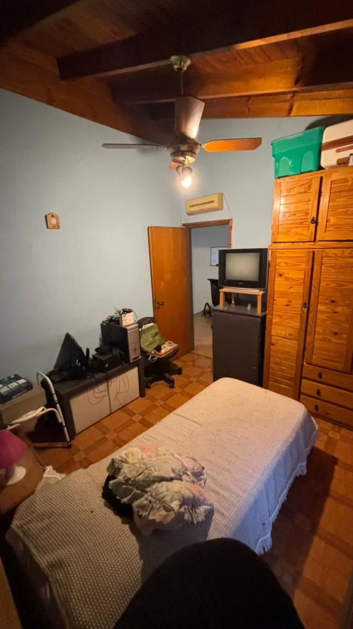 Venta de PH de 3 ambinetes -    Ituzaingó 1486 V Ballester
