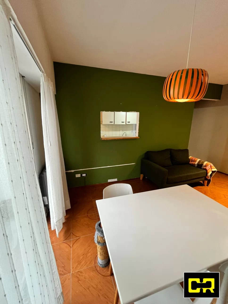 Muy Buen Departamento en venta en Flores.