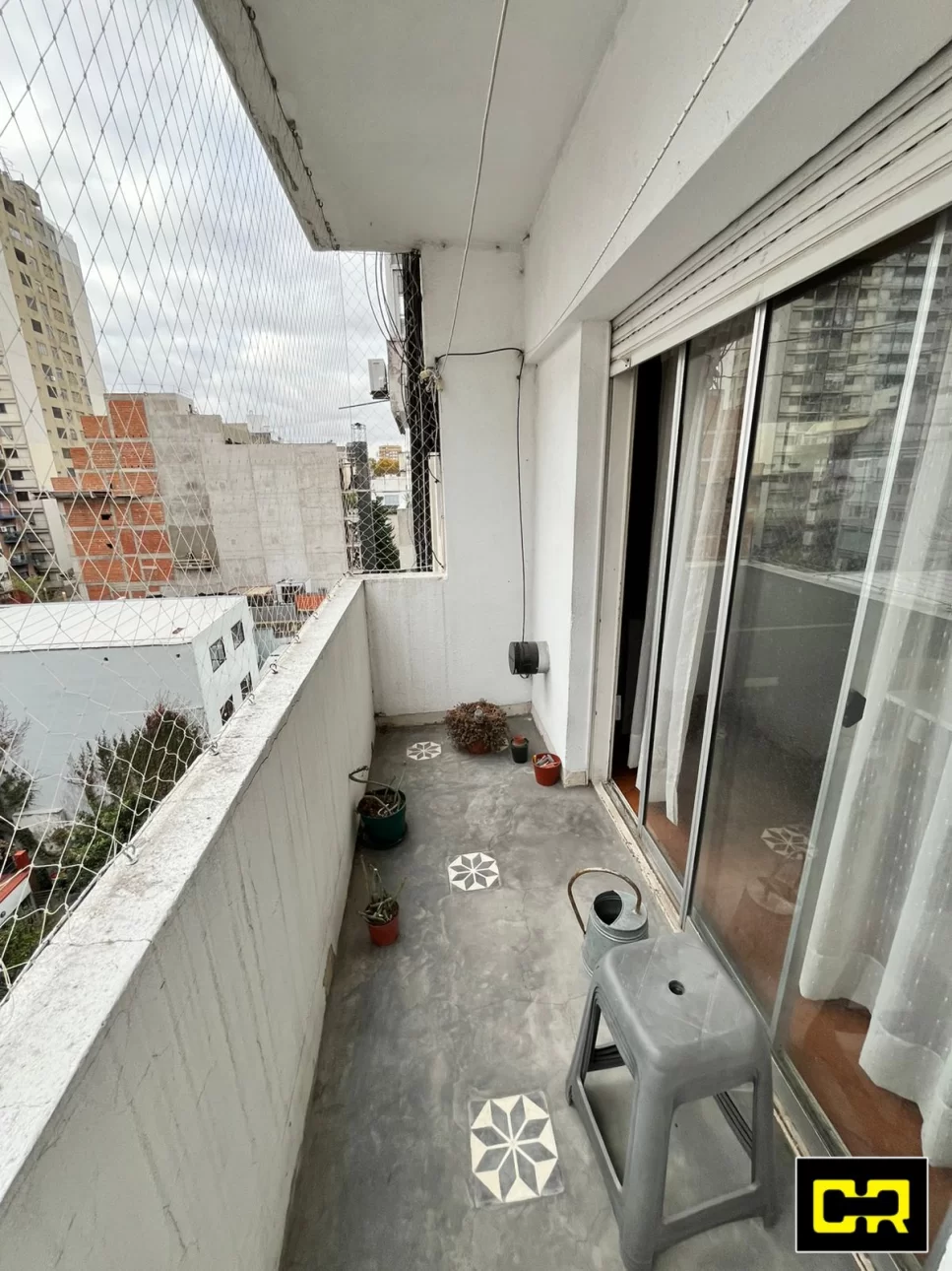 Muy Buen Departamento en venta en Flores.