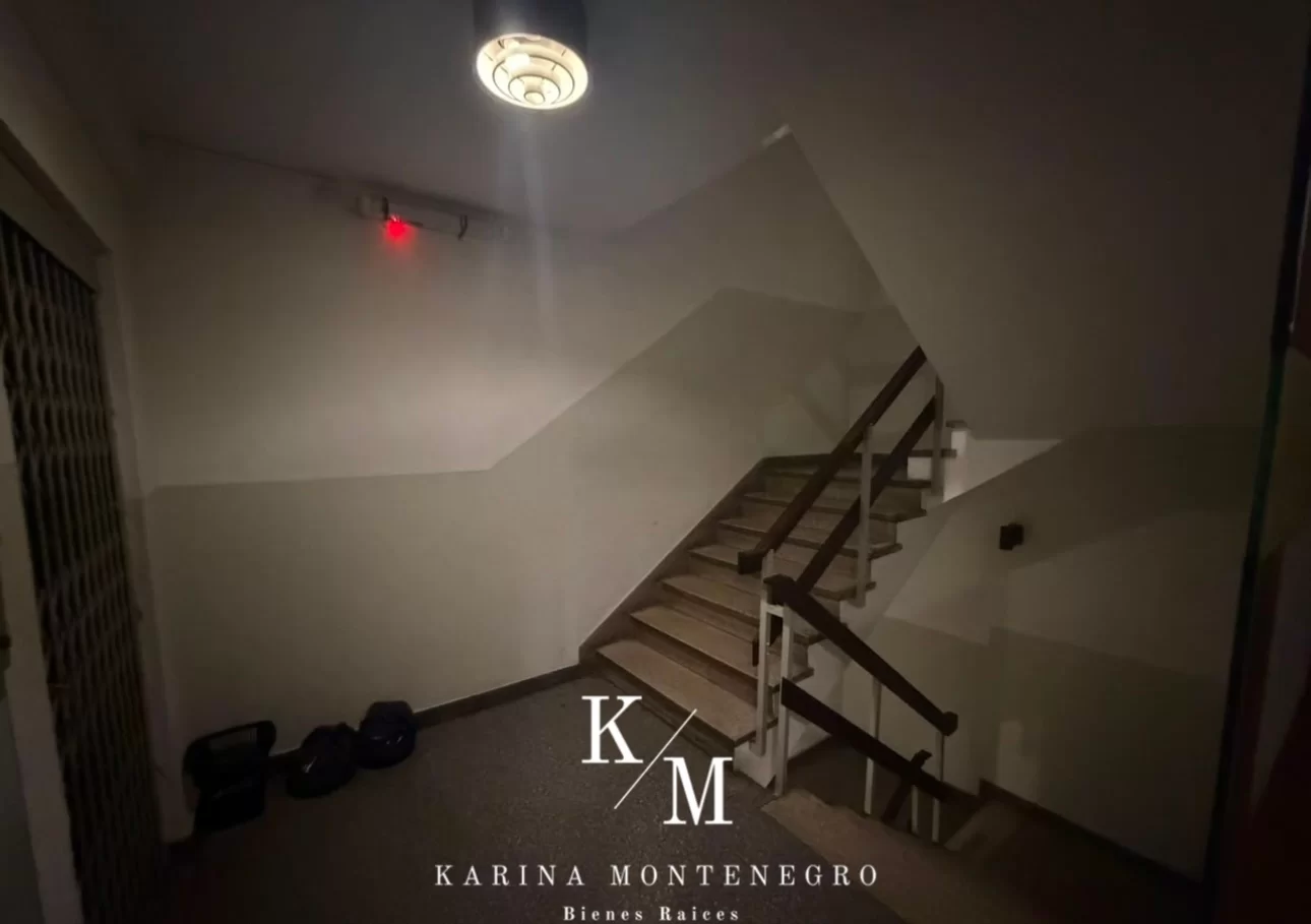 Oficina en el centro de San Martin con baño privado