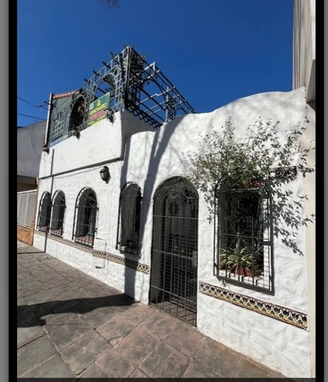 CASA 3 AMBIENTES C/PATIO - TERRAZA Y QUINCHO