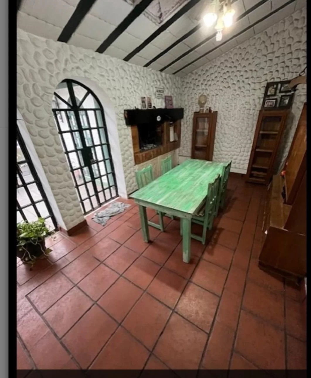 CASA 3 AMBIENTES C/PATIO - TERRAZA Y QUINCHO