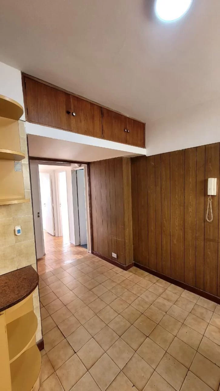 NUÑEZ, 3 AMBIENTES,CONTRAFRENTE, BALCON, COCHERA, OPORTUNIDA