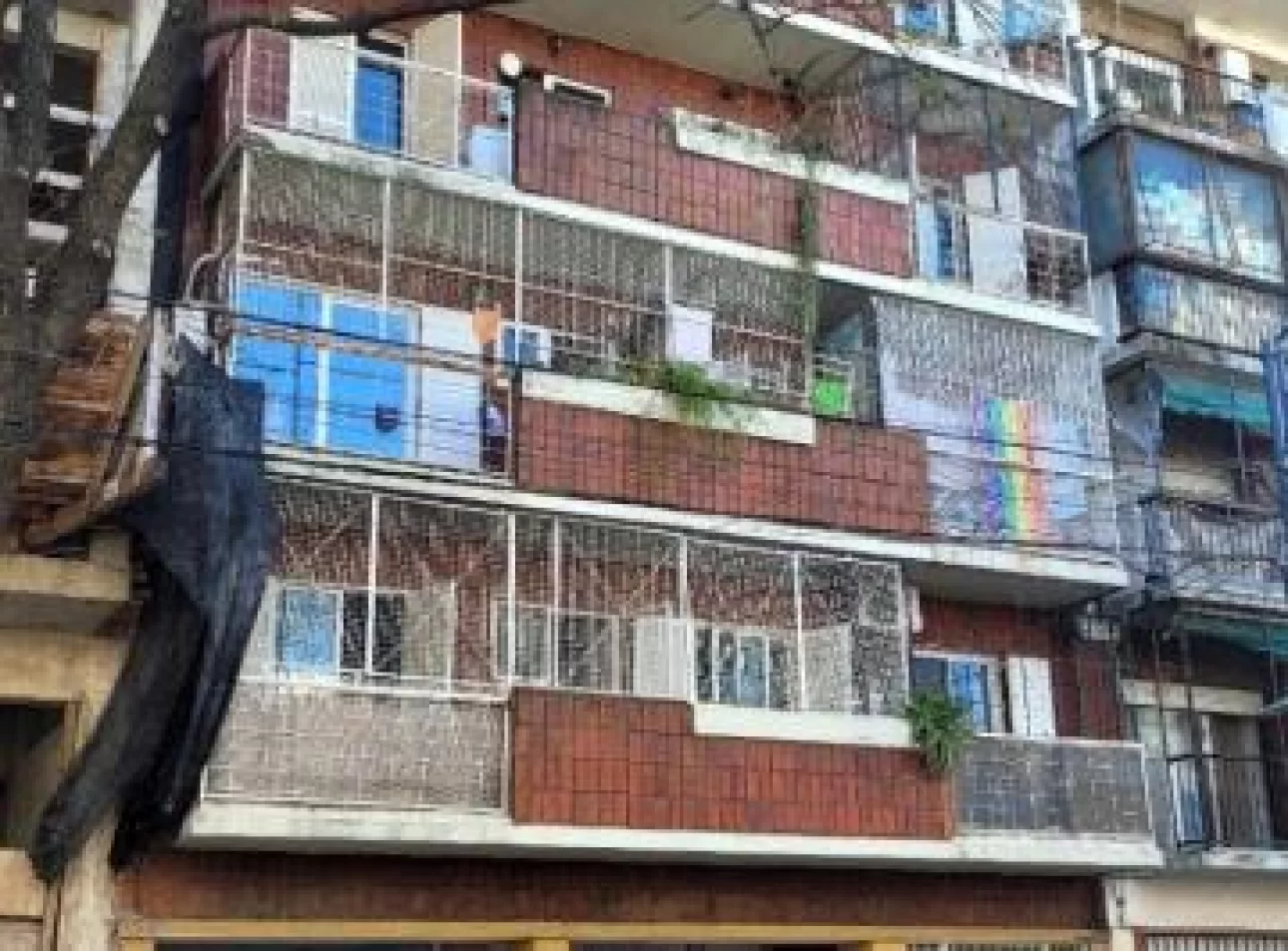 NUÑEZ, 3 AMBIENTES,CONTRAFRENTE, BALCON, COCHERA, OPORTUNIDA