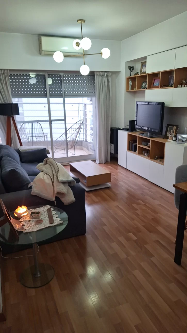 3 AMBIENTES FRENTE BALCON !!! 2 BAÑOS !!!