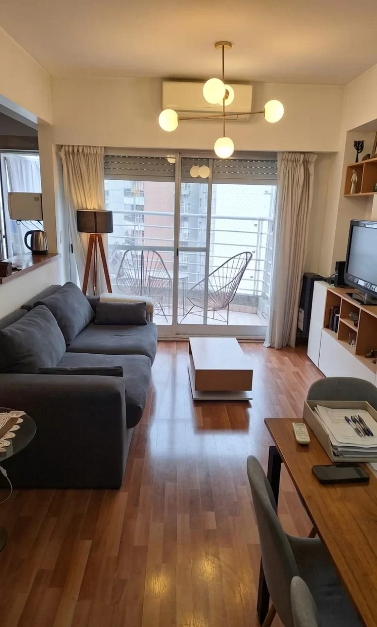 3 AMBIENTES FRENTE BALCON !!! 2 BAÑOS !!!