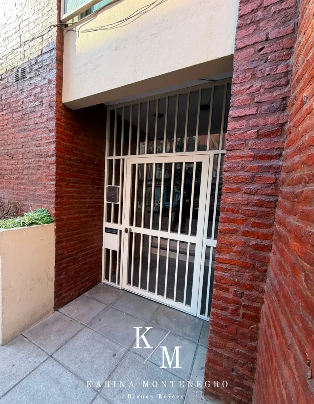 Departamento 2 amb con bajas expensas, muy buen estado