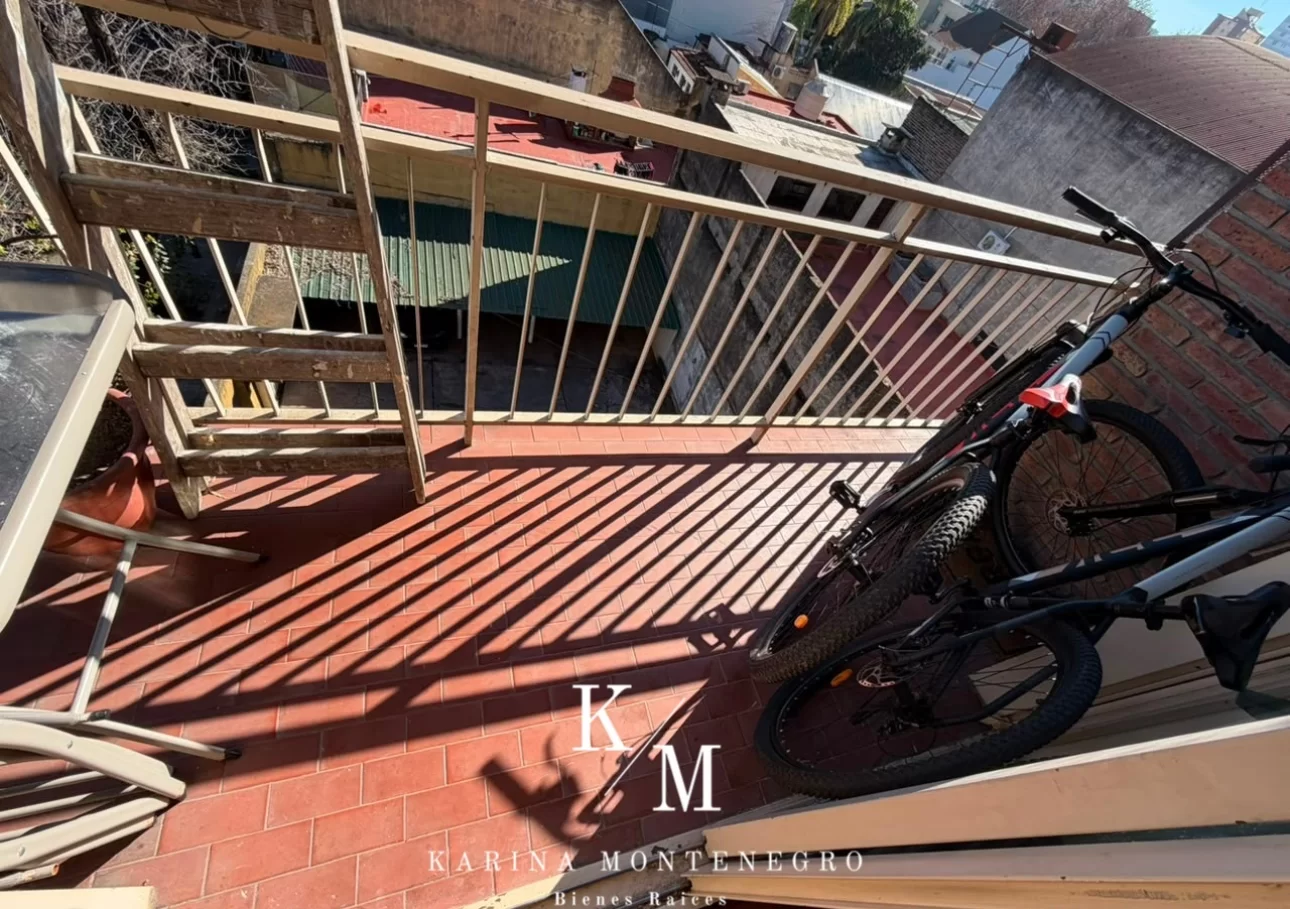 Departamento 2 ambientes con balcon en San Martin