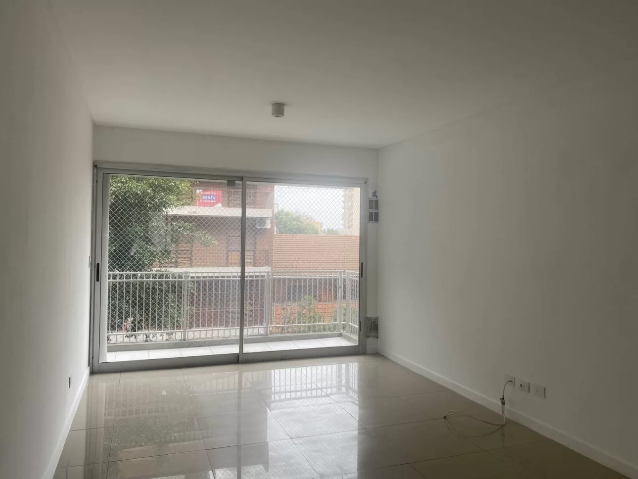 DEPARTAMENTO DE TRES AMBIENTES