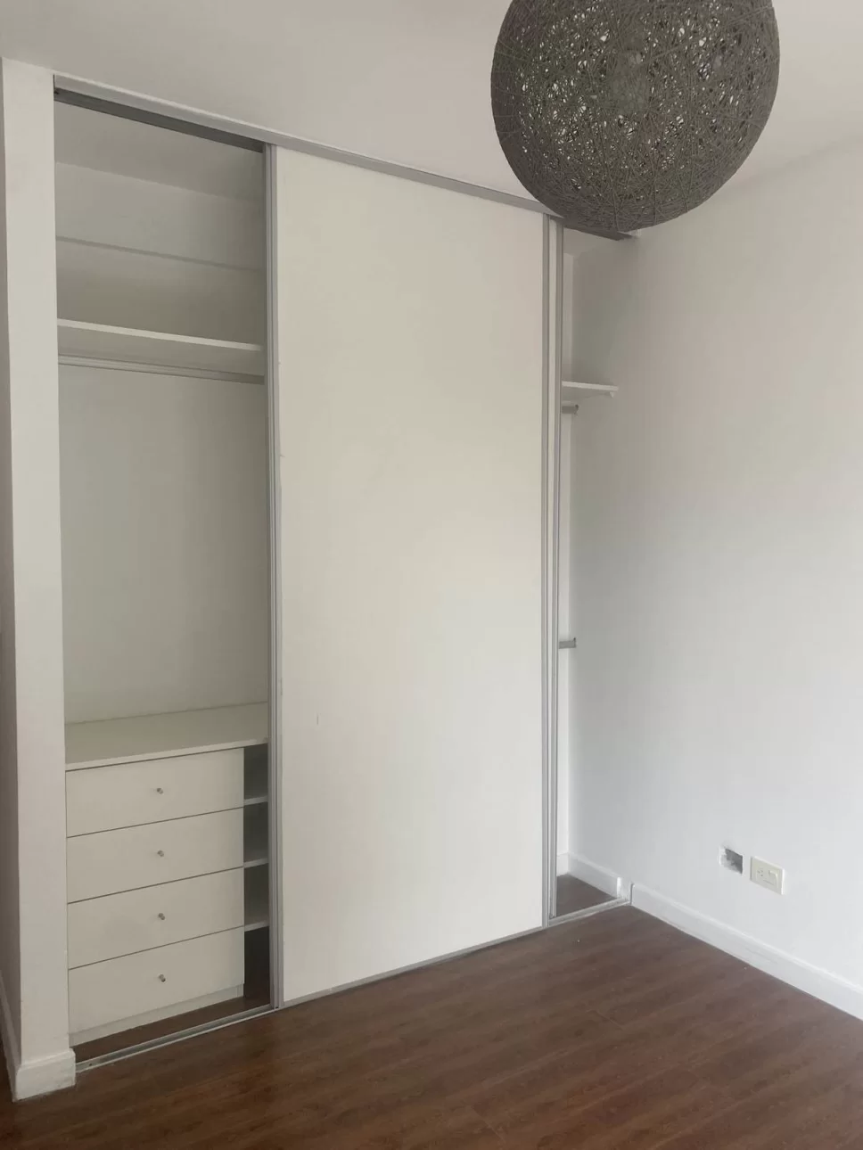 DEPARTAMENTO DE TRES AMBIENTES