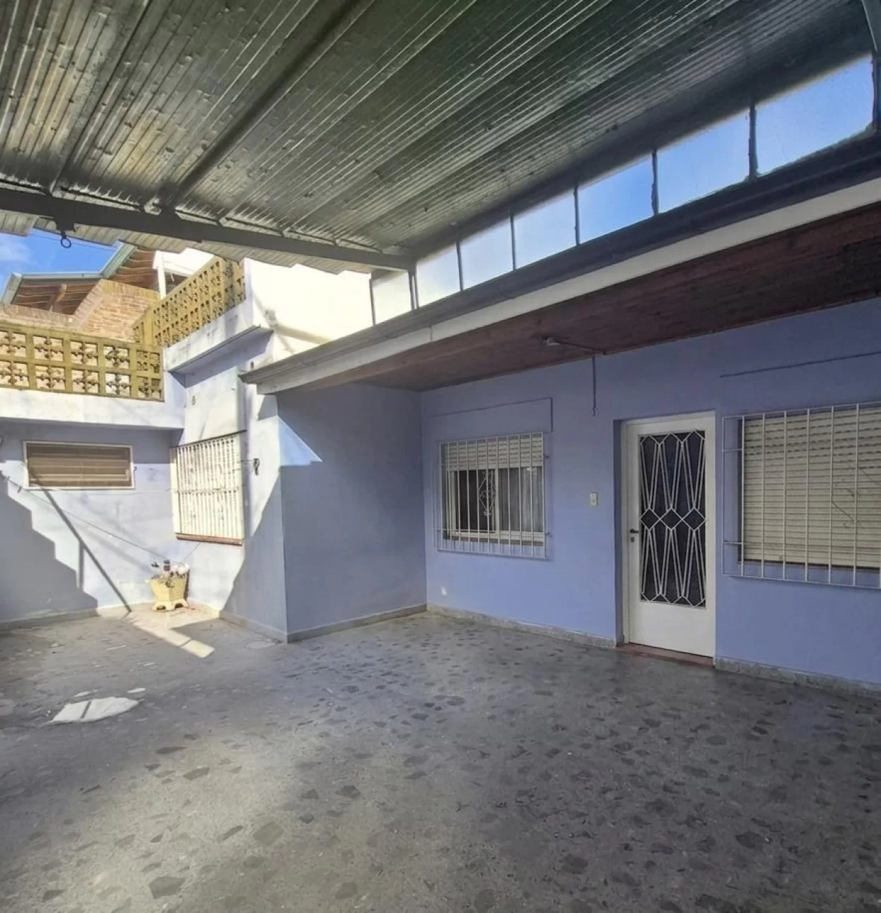 PH 3 AMBIENTES CON PATIO Y GARAGE