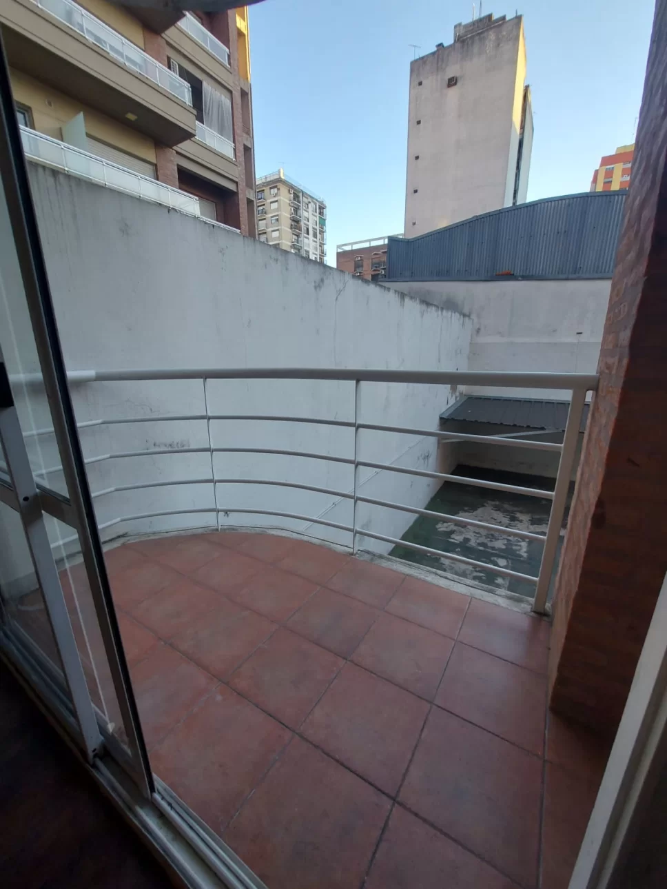 DEPARTAMENTO 2 AMB- BALCON