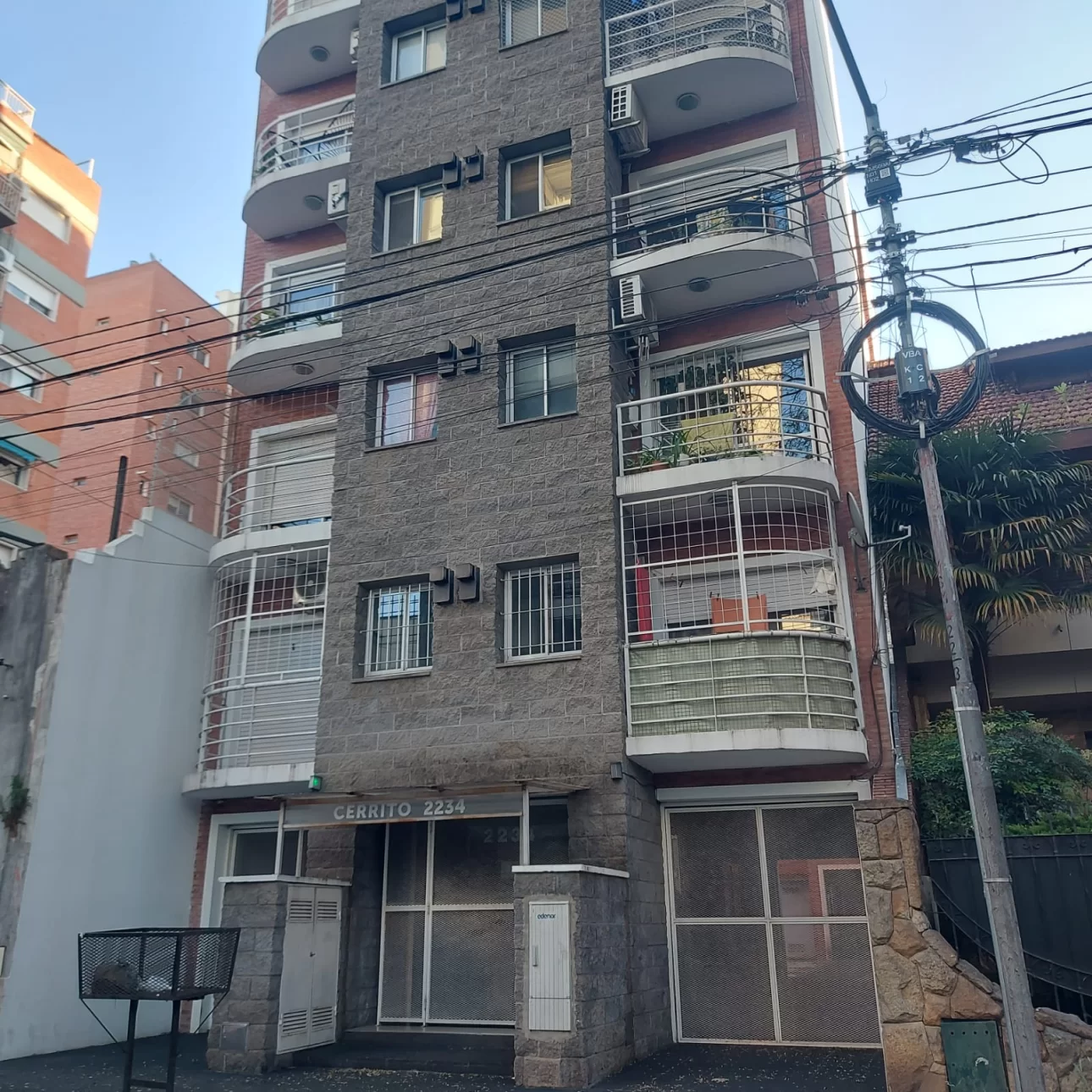 DEPARTAMENTO 2 AMB- BALCON