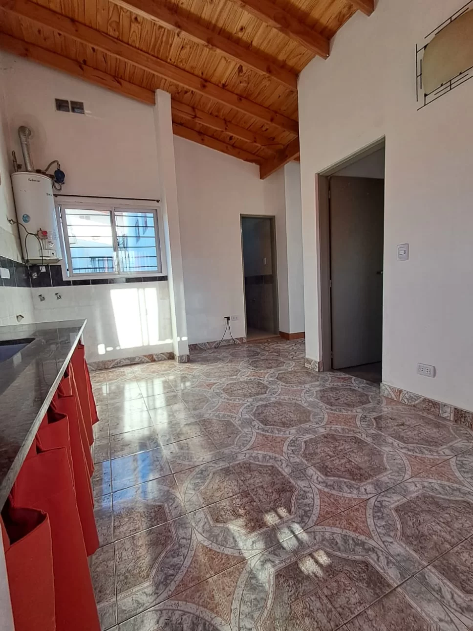 HERMOSO 2 AMBIENTES EN COMPLEJO Y 1° PISO