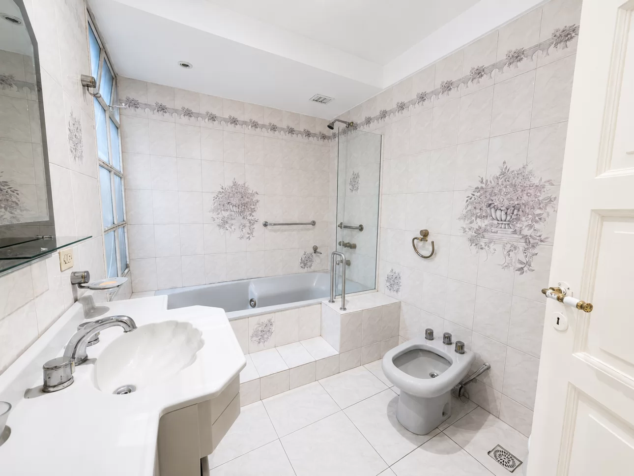 Casa de 3 ambientes en increible zona