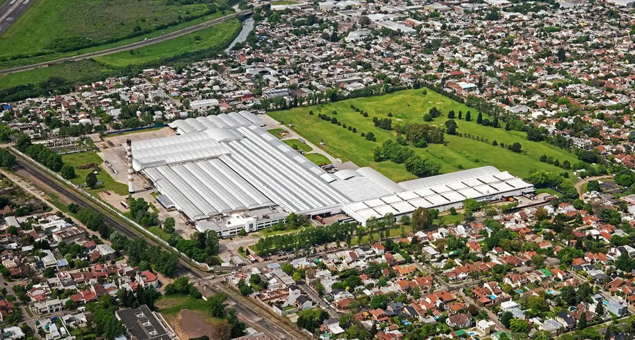 Nave 3000 m2 en Parque Industrial