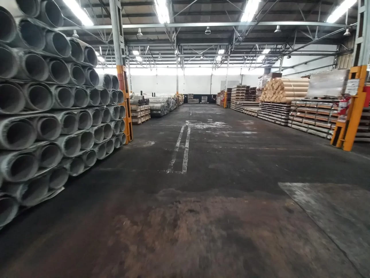 Nave 5530 m2 en Parque Industrial