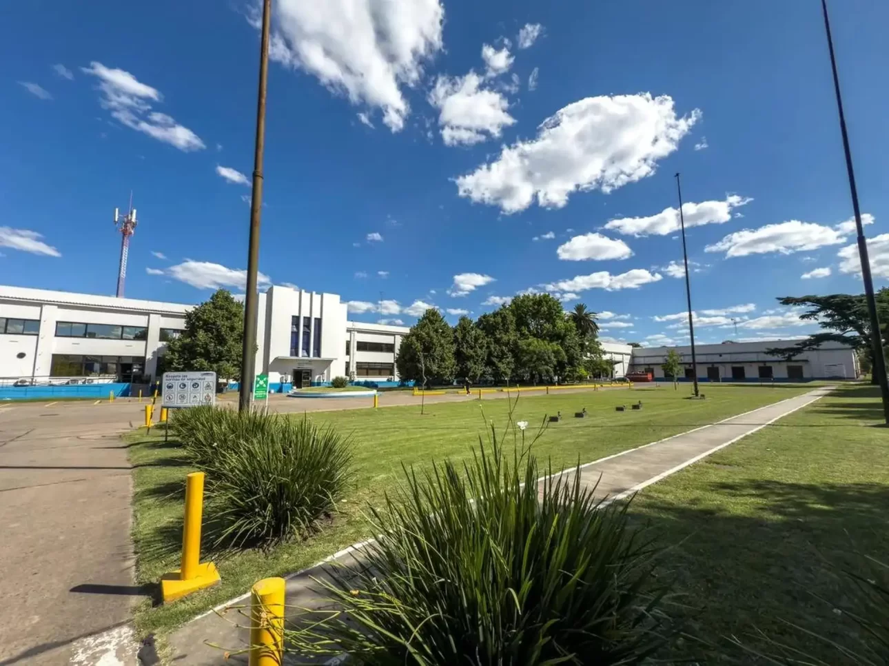 Nave 5530 m2 en Parque Industrial