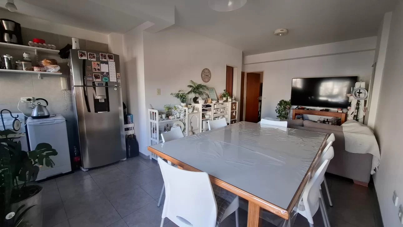 RESERVADO - DEPARTAMENTO 2 AMBIENTES CON BALCON AL FRENTE