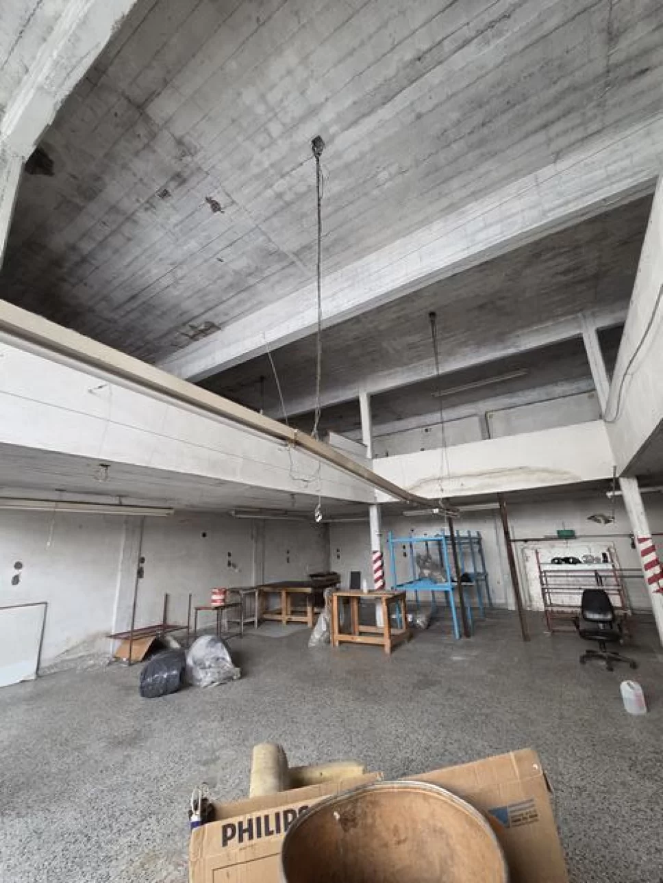 GALPON 170M2 + ENTREPISO VILLA BOSCH