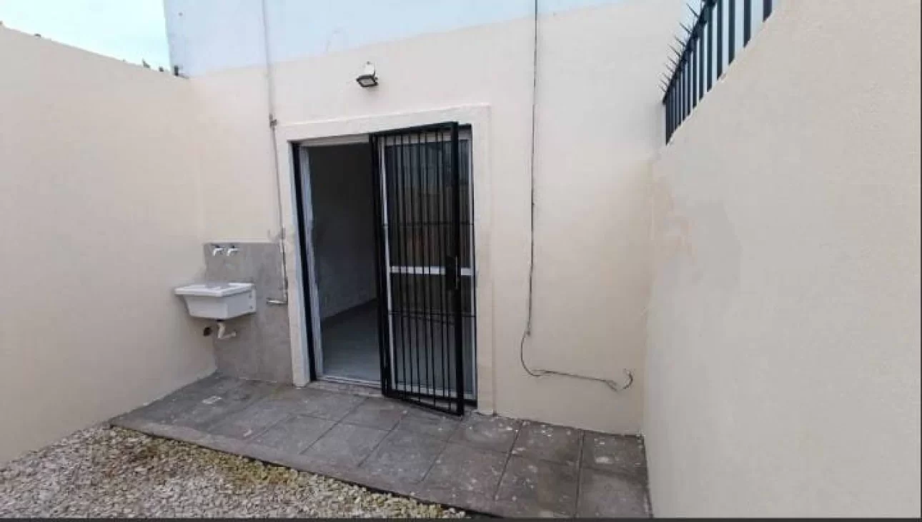 CASTELAR,1AMB,COCHERA,C/RENTA,APTO CREDITO, APTO PROFESIONAL