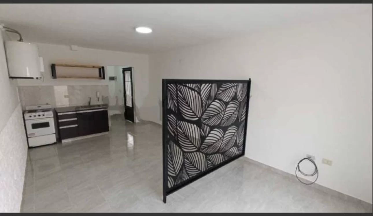 CASTELAR,1AMB,COCHERA,C/RENTA,APTO CREDITO, APTO PROFESIONAL