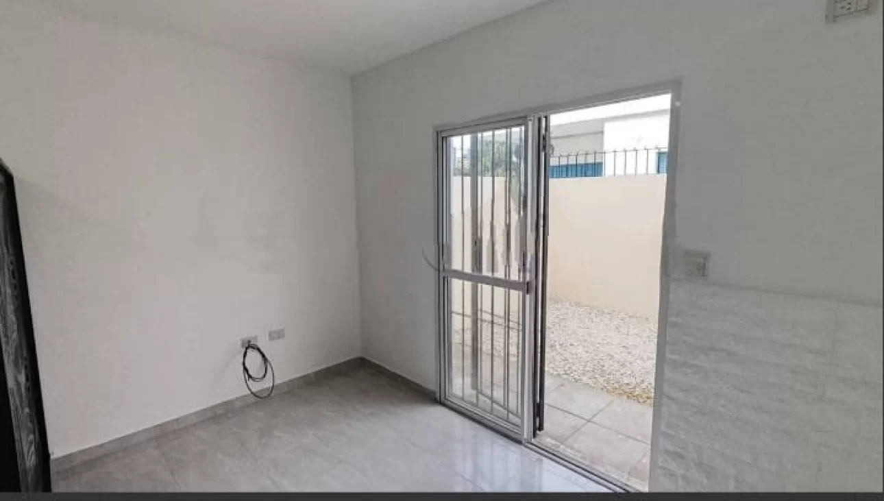 CASTELAR,1AMB,COCHERA,C/RENTA,APTO CREDITO, APTO PROFESIONAL
