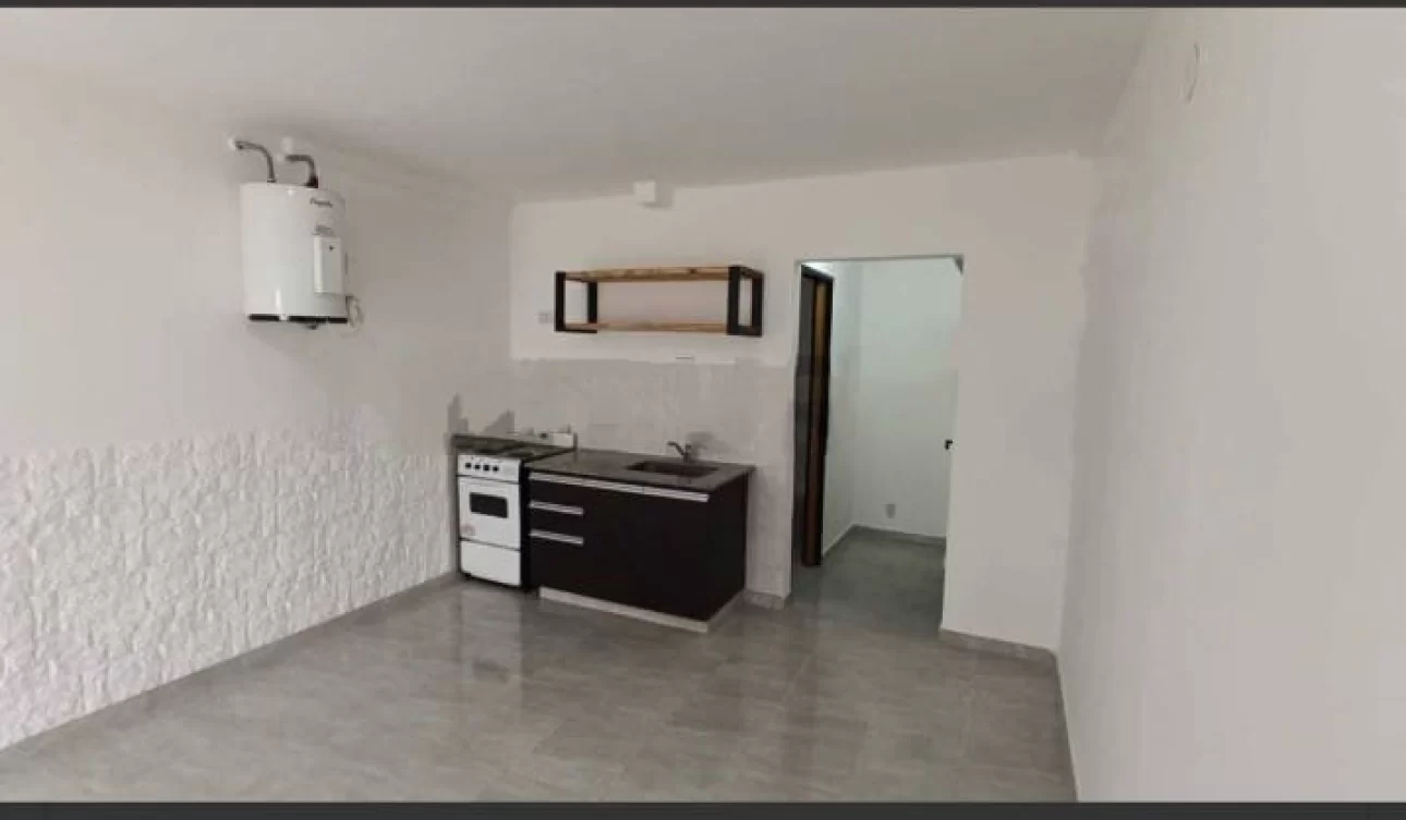 CASTELAR,1AMB,COCHERA,C/RENTA,APTO CREDITO, APTO PROFESIONAL