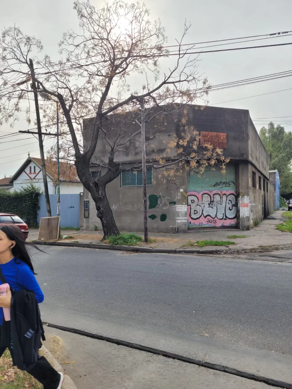 Fracción de Terreno 1230 m2 C/ Salida a 2 Calles