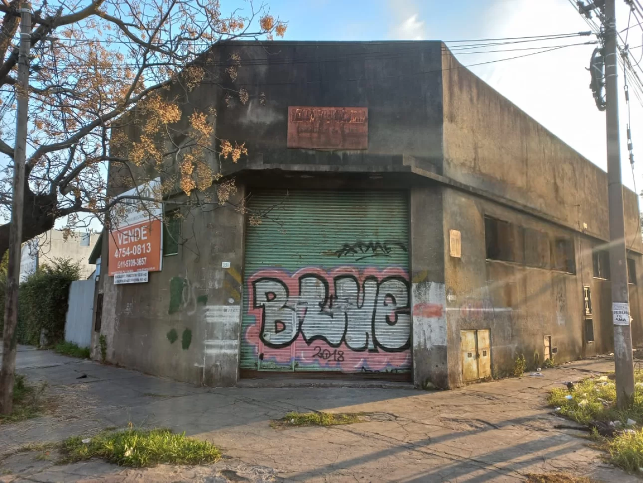 Fracción de Terreno 1230 m2 C/ Salida a 2 Calles