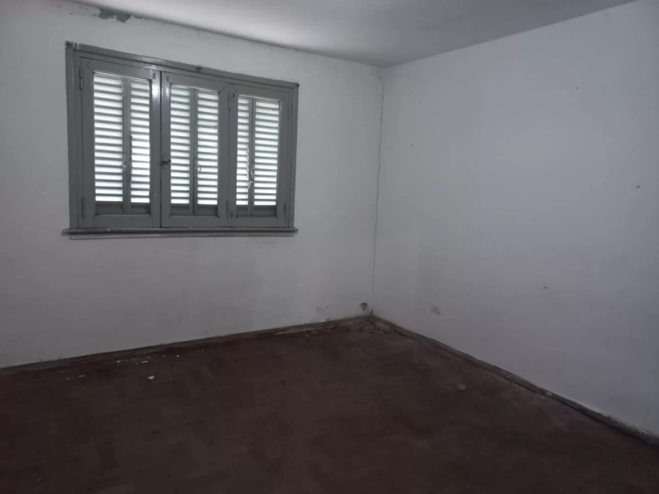 Casa 3 Amb a Refaccionar 500 m Estación V. Bosch