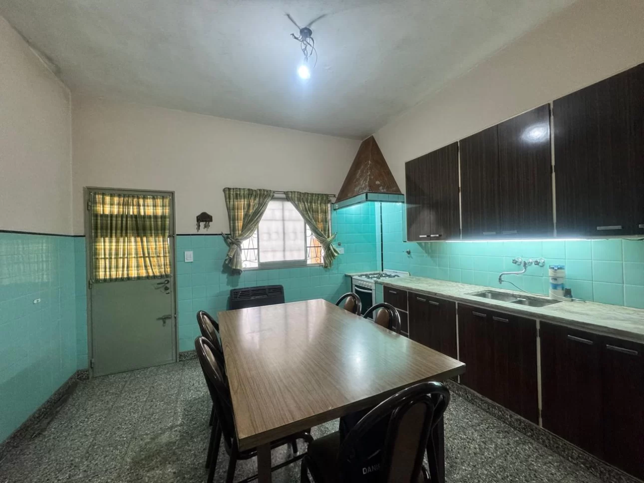Casa 3 Amb C/ Garage y Galpón - Sup Total 190 m2