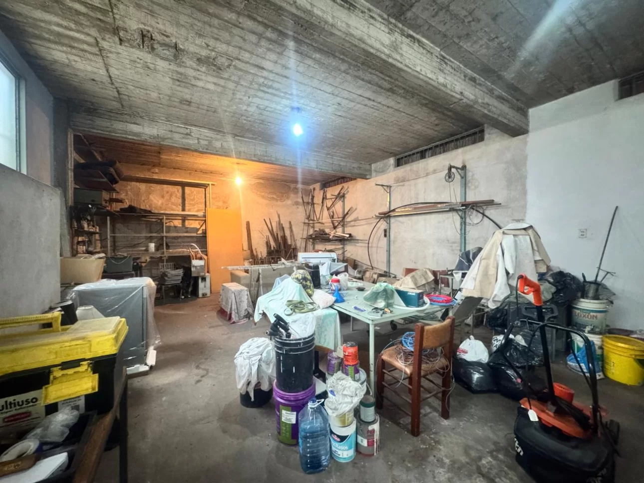 Casa 3 Amb C/ Garage y Galpón - Sup Total 190 m2
