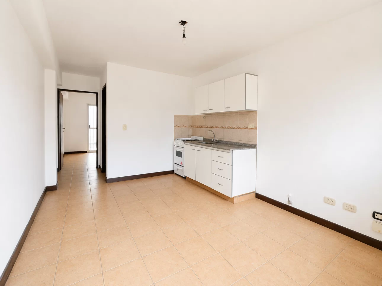 Departamento de 2 ambientes con patio