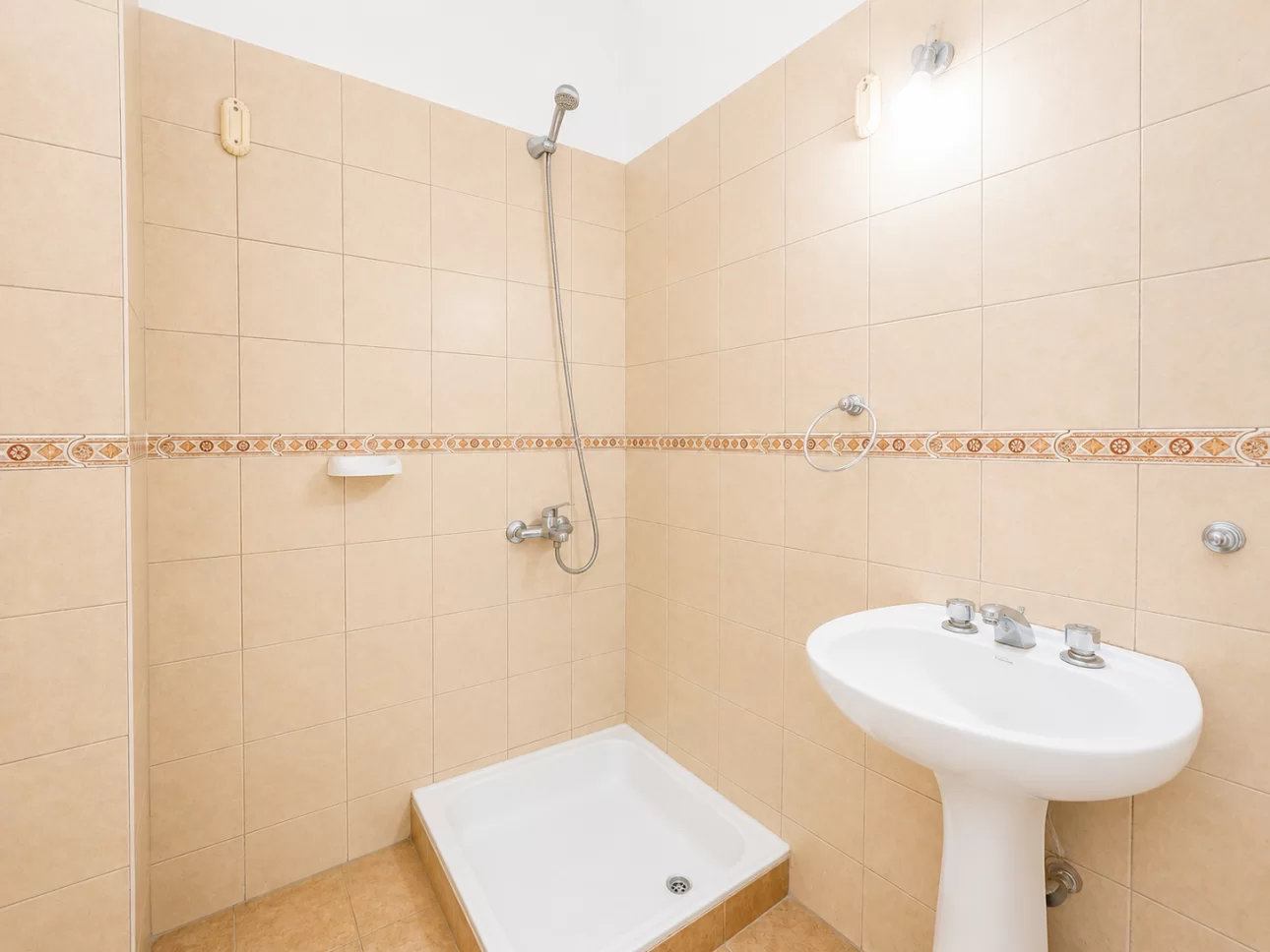 Departamento de 2 ambientes con patio