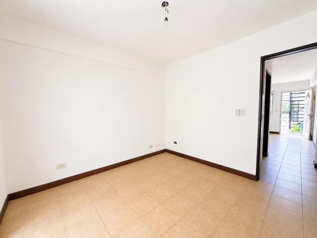 Departamento de 2 ambientes con patio