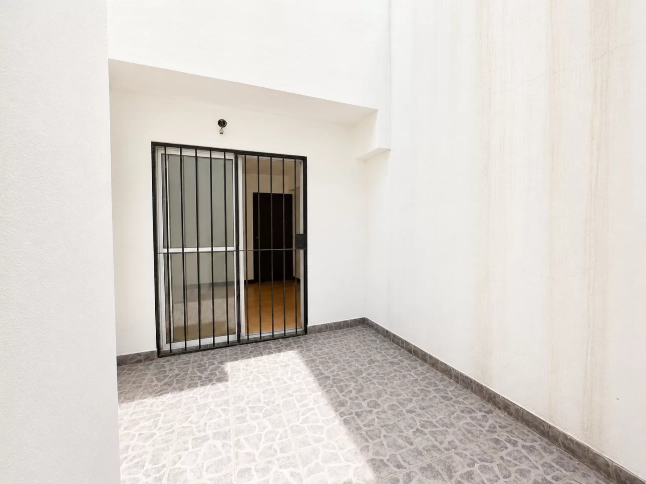 Departamento de 2 ambientes con patio